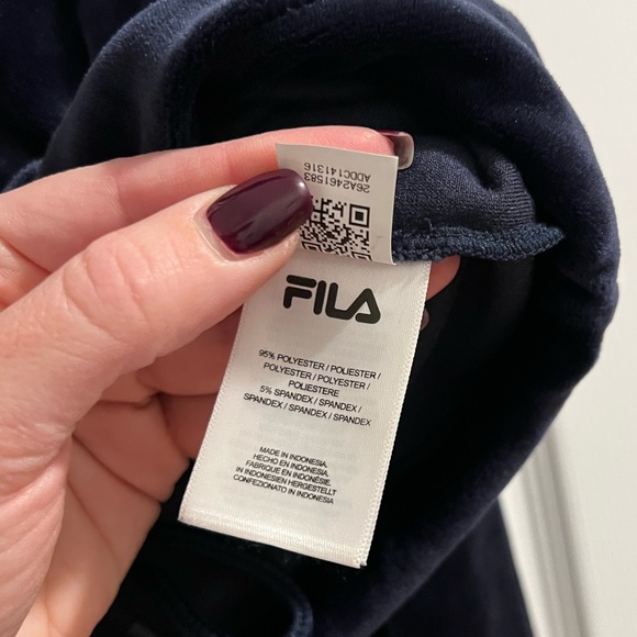 Fila Velour cropped hoodie Navy Small super soft! - Picture 8 of 8